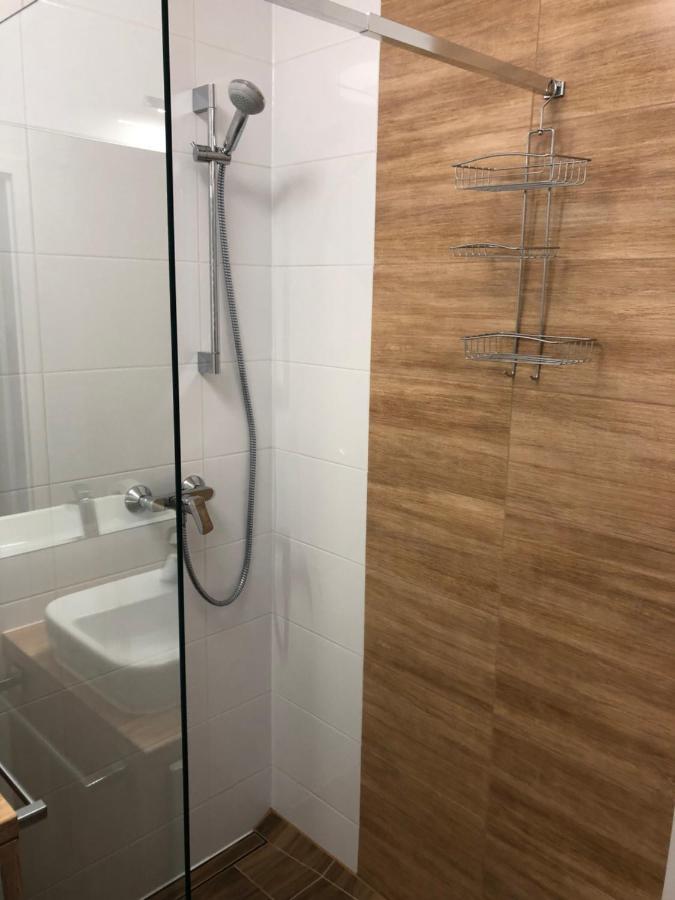 Kinga Апартаменти